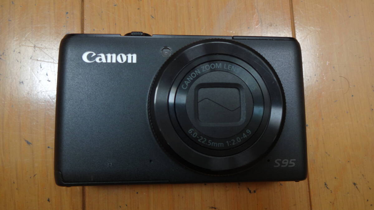 Canon PowerShot S95