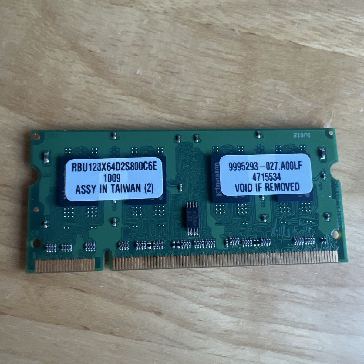 Kingston ノートPC用メモリ 2GB DDR2 800MHz SO-DIMM RBU123X64D2S800C6E