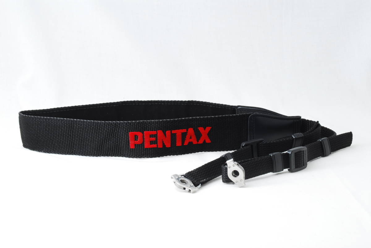 ☆Pentax ペンタックス 645NⅡ 6×7Ⅱ 645/67用 ワイド ストラップ 黒色×赤色 刺繍文字 金具付き 中判 フィルムカメラ Camera Strap 2☆