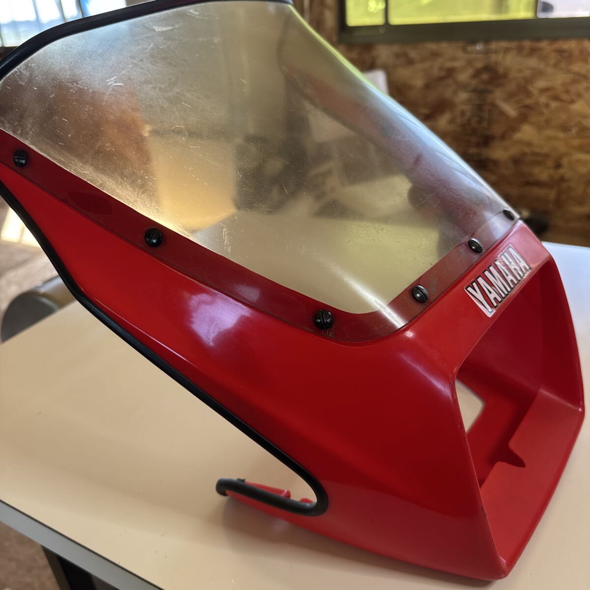 YAMAHA ビキニカウル レッド スクリーン付き 当時物 ヤマハ フロント レッド　中古　昭和レトロ