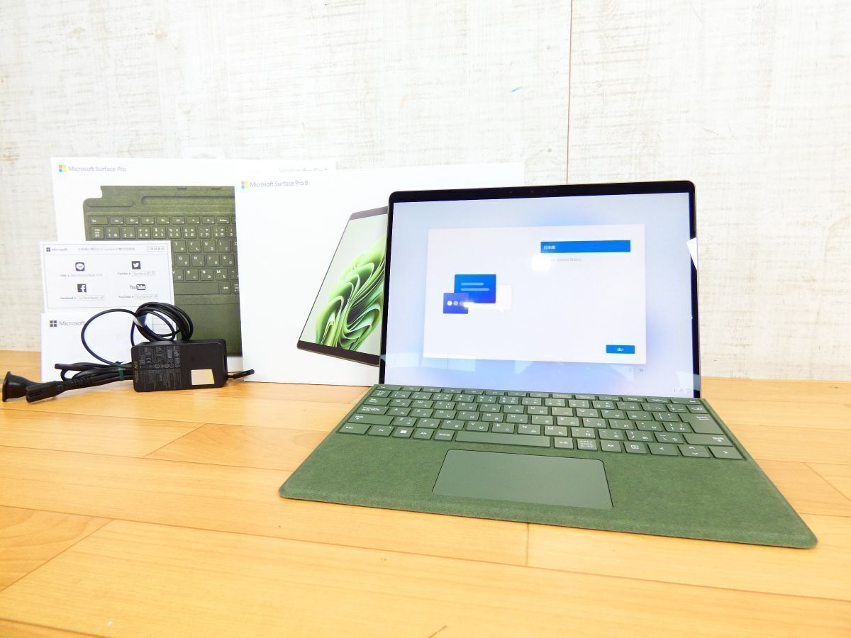 (QW-45) Microsoft Surface Pro 9 12th Gen Core i5 / 8GB / 256GB / Windows11 キーボード付 @80 (6)