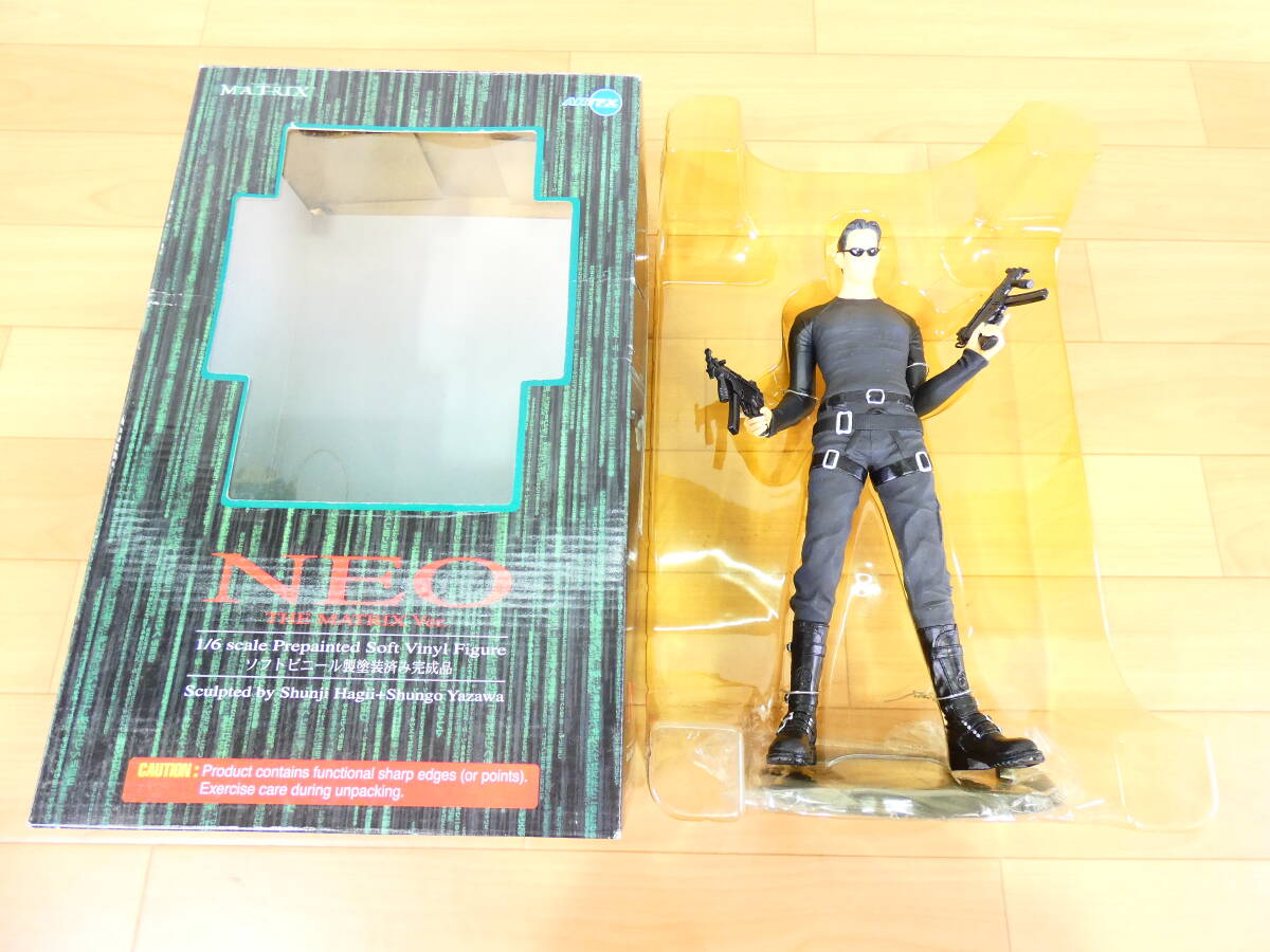 (S)◎当時もの コトブキヤ ビッグサイズ ソフビフィギュア ARTFX マトリックス NEO/ネオ(マトリックスver.) 1/6 約30cm 箱付き ＠80(7)