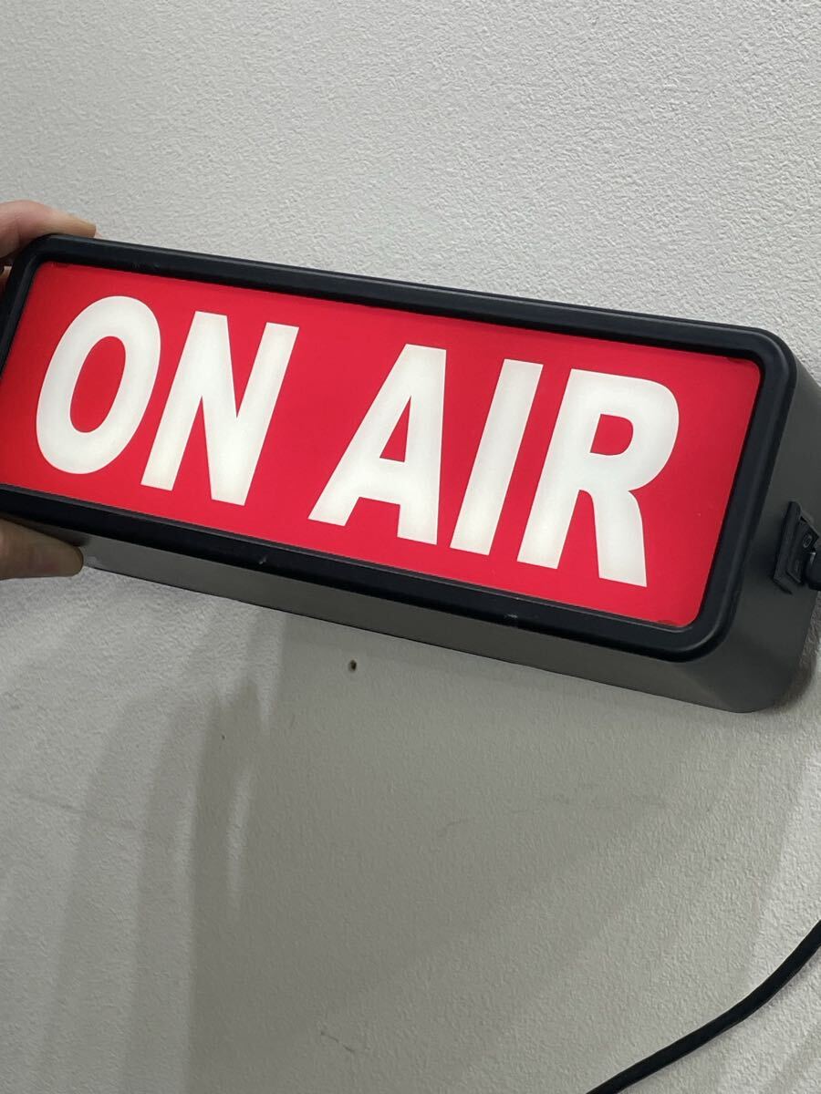 60 8.18.20 動作品　お77 ON AIR サインライト（