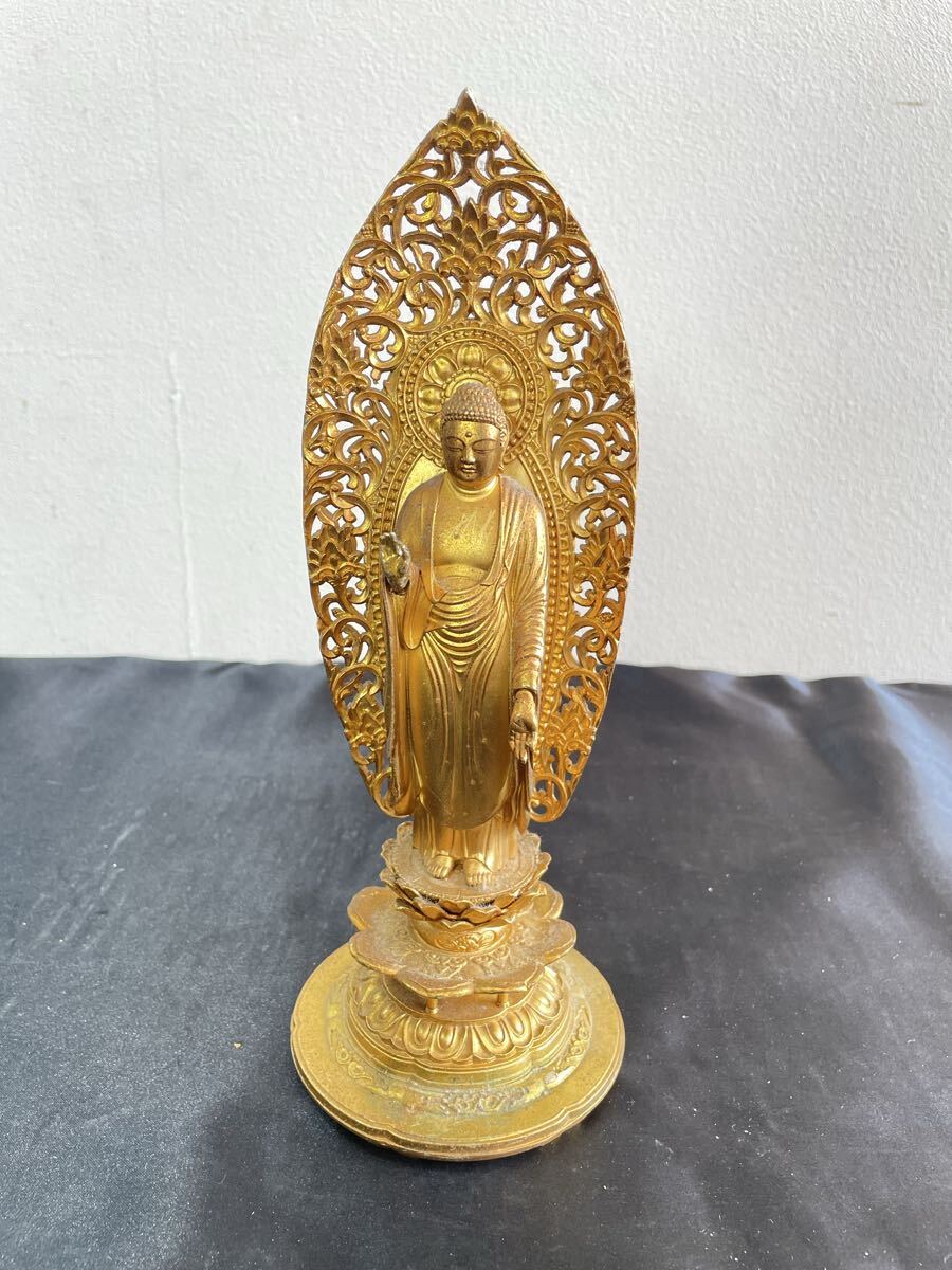 80 8.1823 お83 【大仏師 松久朋琳】阿弥陀如来立像 仏像 24.5cm 純金メッキ 刻印有
