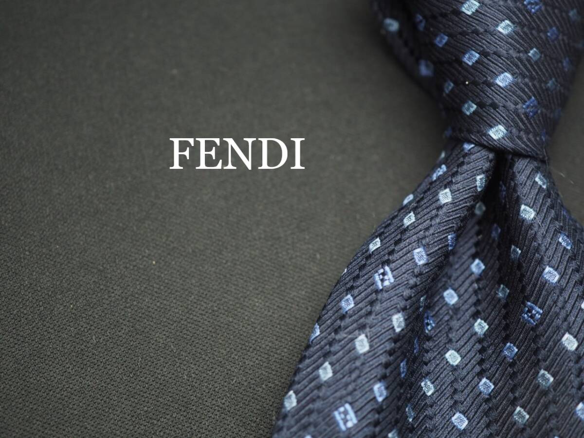 【FENDI フェンディ】 K 2044 ロゴ SILK ブランド ネクタイ 古着 良品 転売 仕入