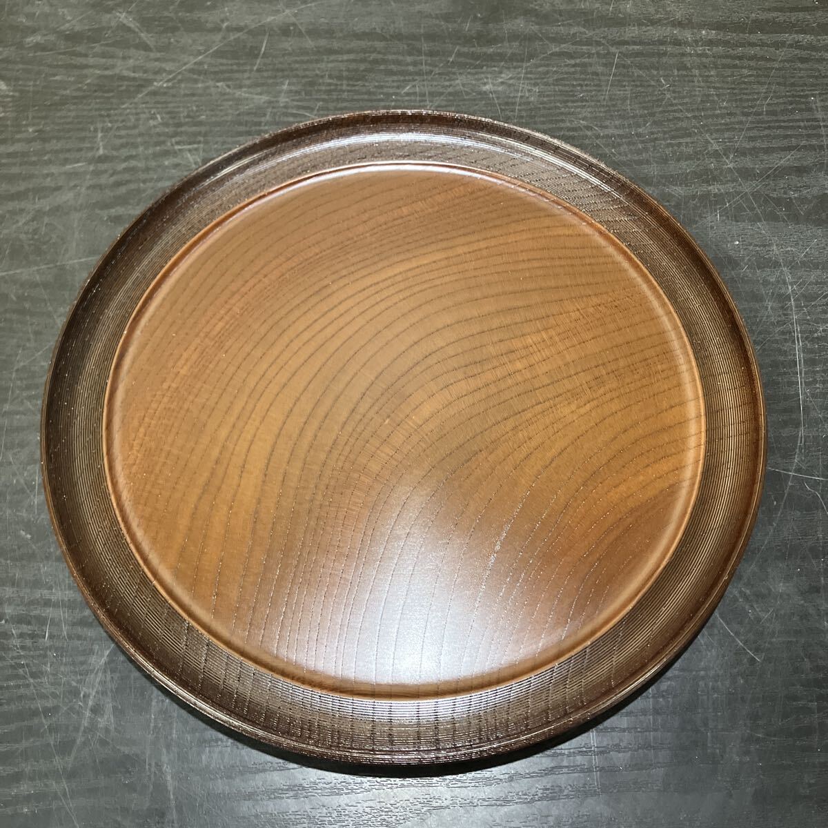 TKM970 未使用★ 山中漆器 木製 丸盆 欅 トレー お盆 菓子器