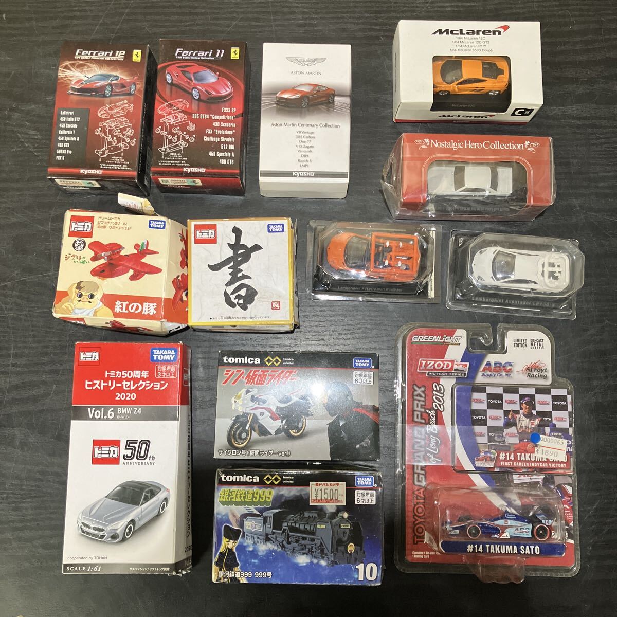 TKK445【まとめ売り★】ミニカー フェラーリ アストンマーチン マクラーレン 銀河鉄道999 仮面ライダー 紅の豚など トミカ おもちゃ 現状品