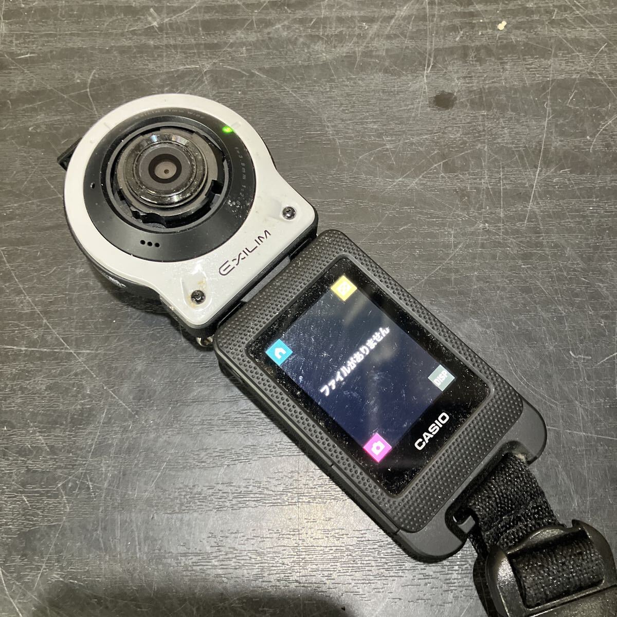 TKK458 CASIO EXILIM カシオ EX-FR10 ホワイト コンパクトデジタルカメラ 本体のみ 動作品