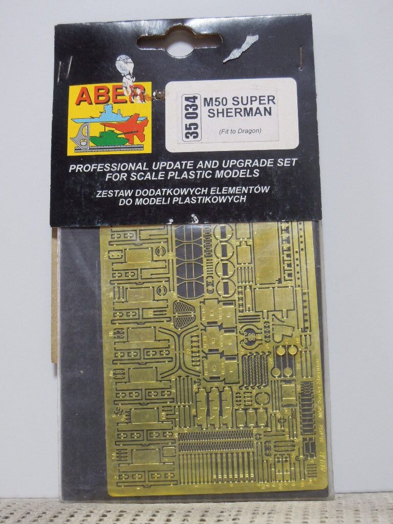ABER 1/35 034 - M50 SUPER SHERMAN