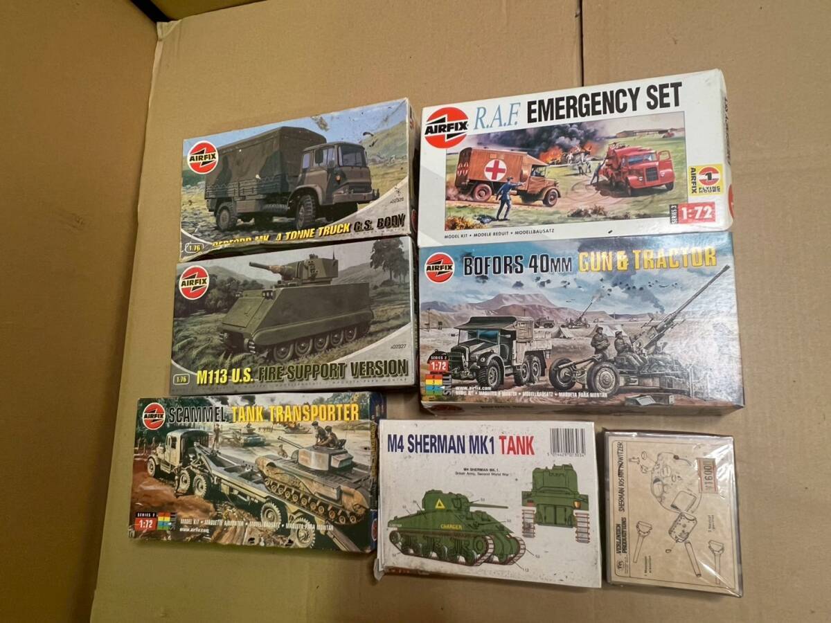 7＃W/J245L エアフィックス ベッドフォード4tトラック RAF EMERGENCY SET M113USファイヤーサポート M4シャーマンMK1戦車 等現状/未確認80S