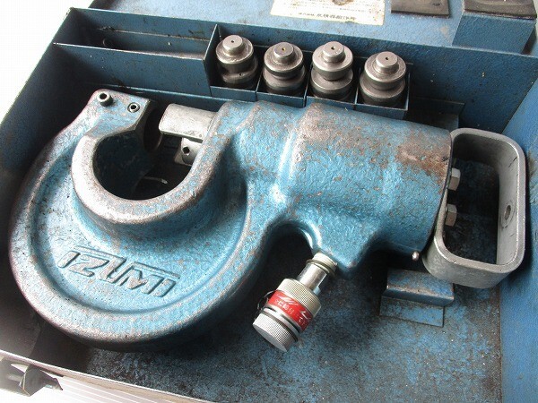 D11 泉製作所 IZUMI 油圧式 アングルパンチャー SH-70 工事 工具 現状品 府中市