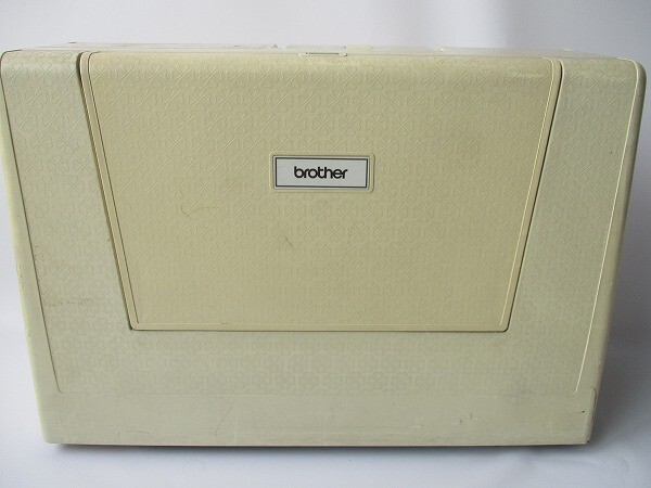 D2 BROTHER ブラザー SUPER Deluxe-V ZZ3-B772 ミシン ケース付 通電確認済 現状品 府中市