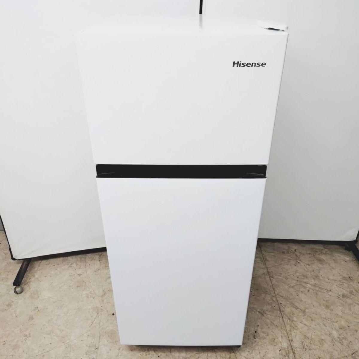 Hisense ハイセンス ノンフロン冷凍冷蔵庫 HR-B12HW 動作確認済み 清掃済み 124L 引き取り可能 冷蔵庫 2ドア ホワイト 2023年製