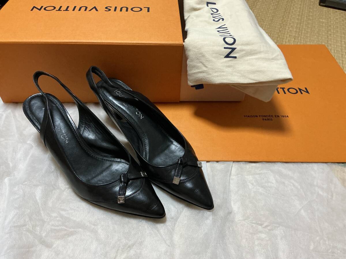 美品　LOUIS VUITTON ルイヴィトン　レディース　革靴　ブラック　37.5