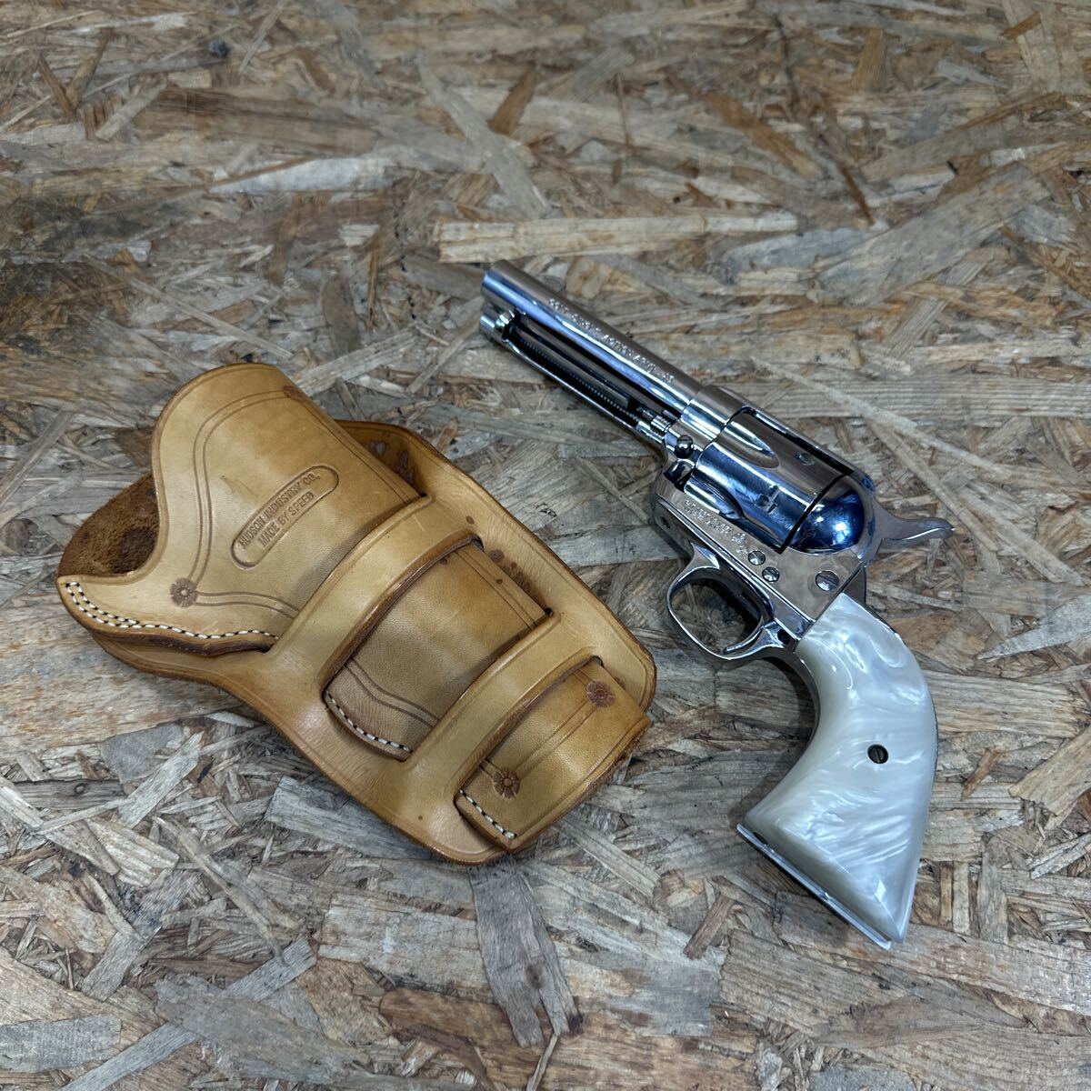 mdom0731/1円〜/S.A.A.45/コルトシングルアクションアーミー/鑑賞用モデルガン/おもちゃ/飾り物/現状品