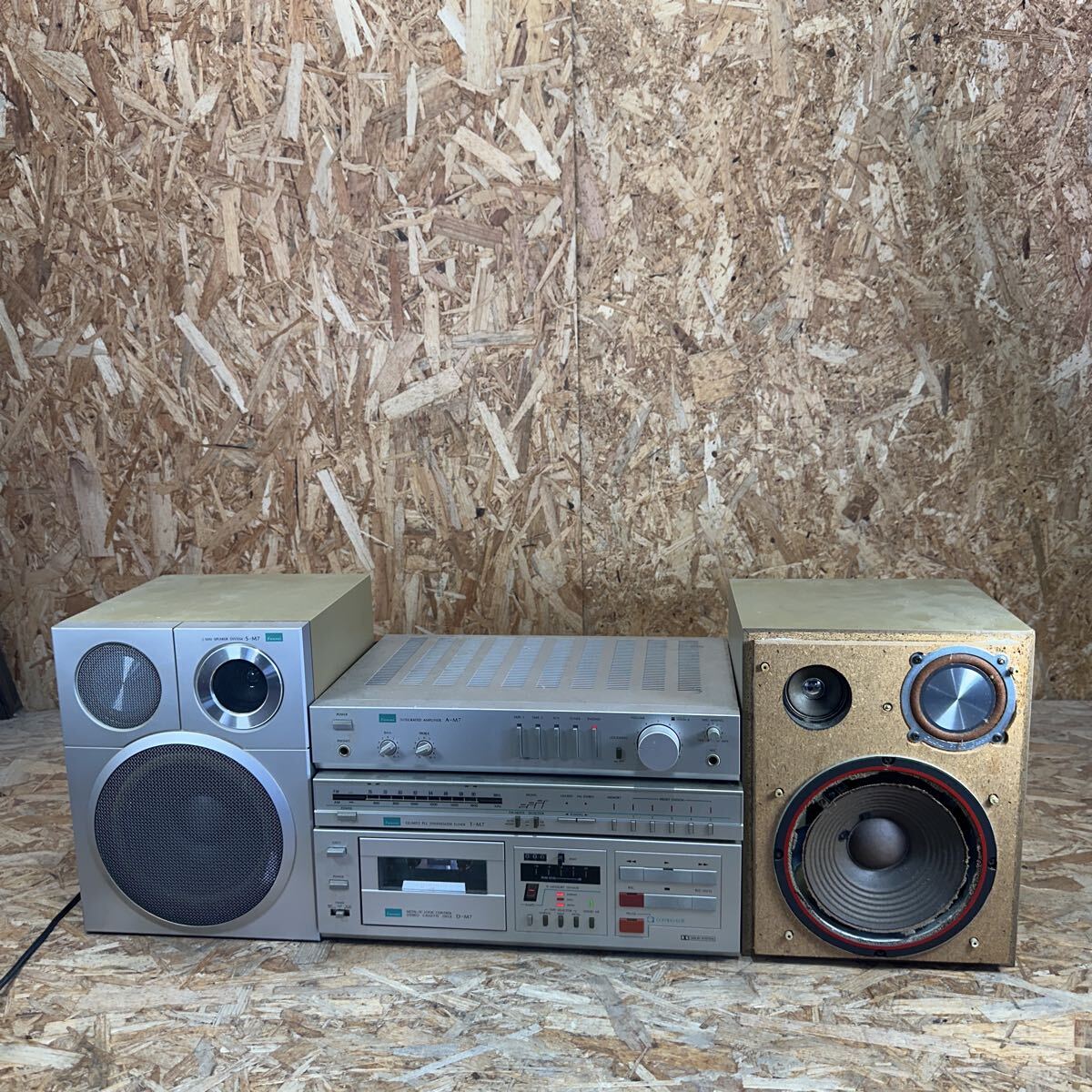 mdom0731/1円〜/Sansui/サンスイ/システムコンポ/A-M7/T-M7/D-M7/S-M7/アンプ/チューナー/カセットデッキ/スピーカー/動作未確認/ジャンク
