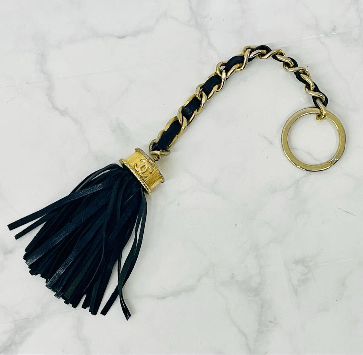 B シャネル CHANEL タッセル キーホルダー キーリング ココマーク CCマーク ブラック×ゴールド ヴィンテージ ブランド レディース 中古品