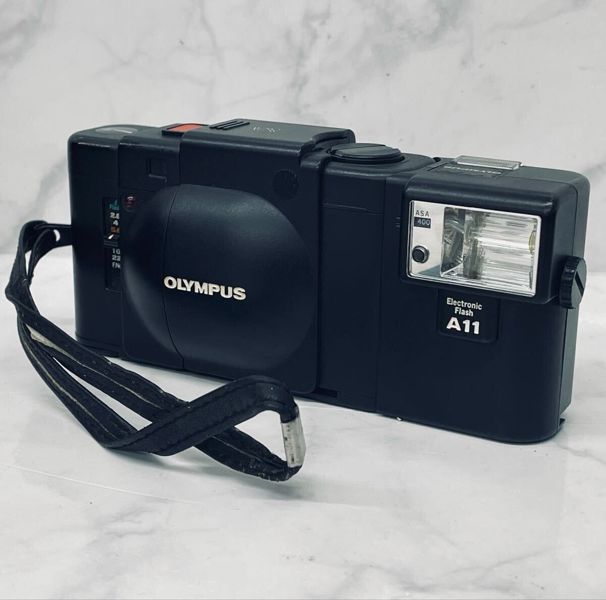 B オリンパス OLYMPUS XA コンパクトフィルムカメラ ストロボ A11 ブラック 黒 レンズF.ZUIKO 1:2.8 f=35mm 動作未確認 ジャンク 中古品