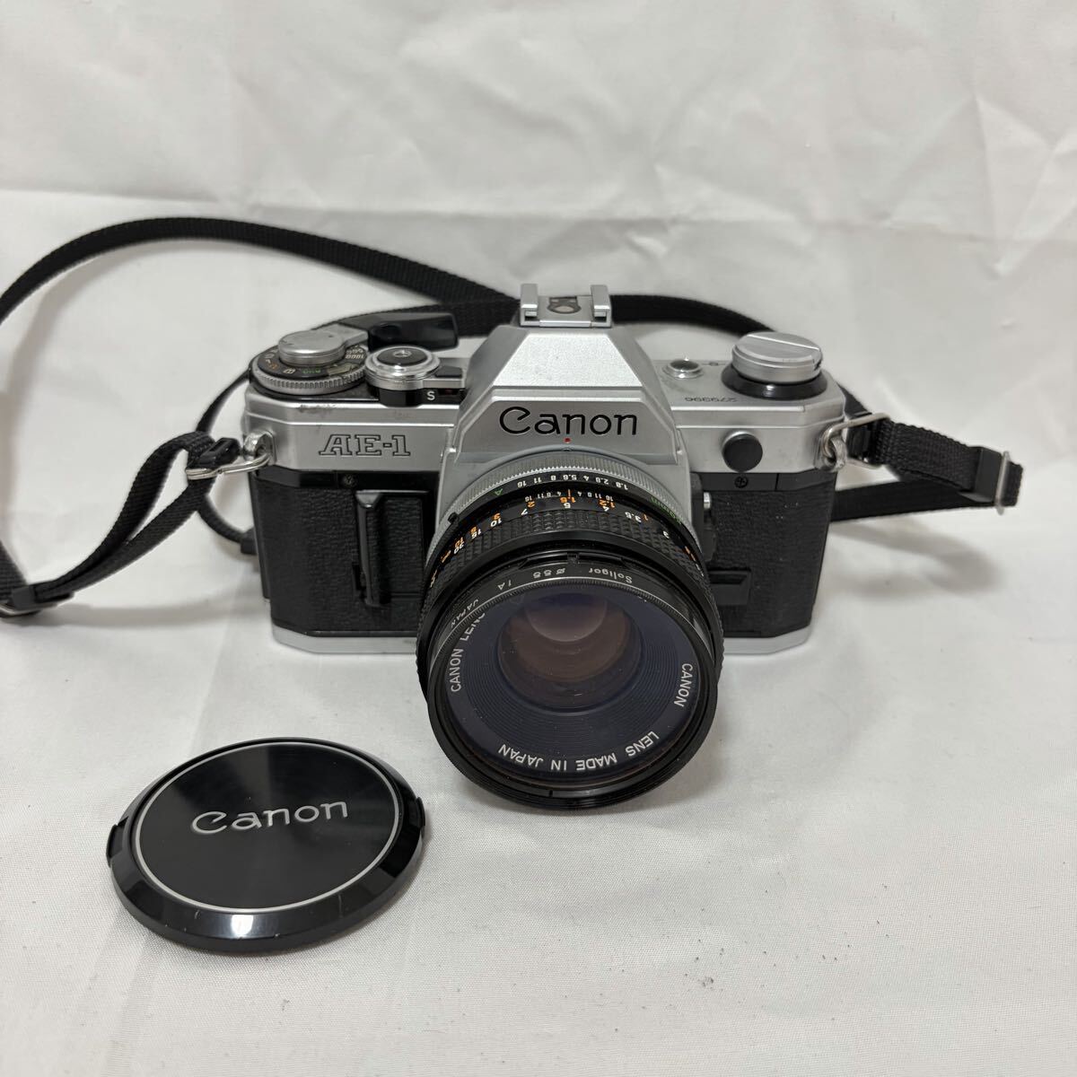 0003【0811 B-5550】Canon キャノン AE-1 FD 50mm 1:1.8 一眼レフカメラ フィルムカメラ 動作未確認 現状品