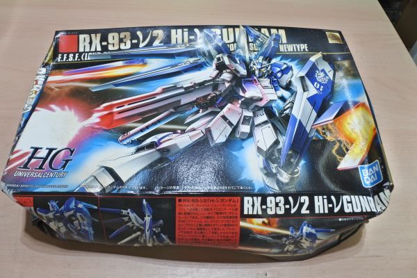 B0723　バンダイ　HGUC X-93-ν2 Hi-ν 　ガンダム逆襲のシャア　80/定形外660　個別説明を必ずお読みください