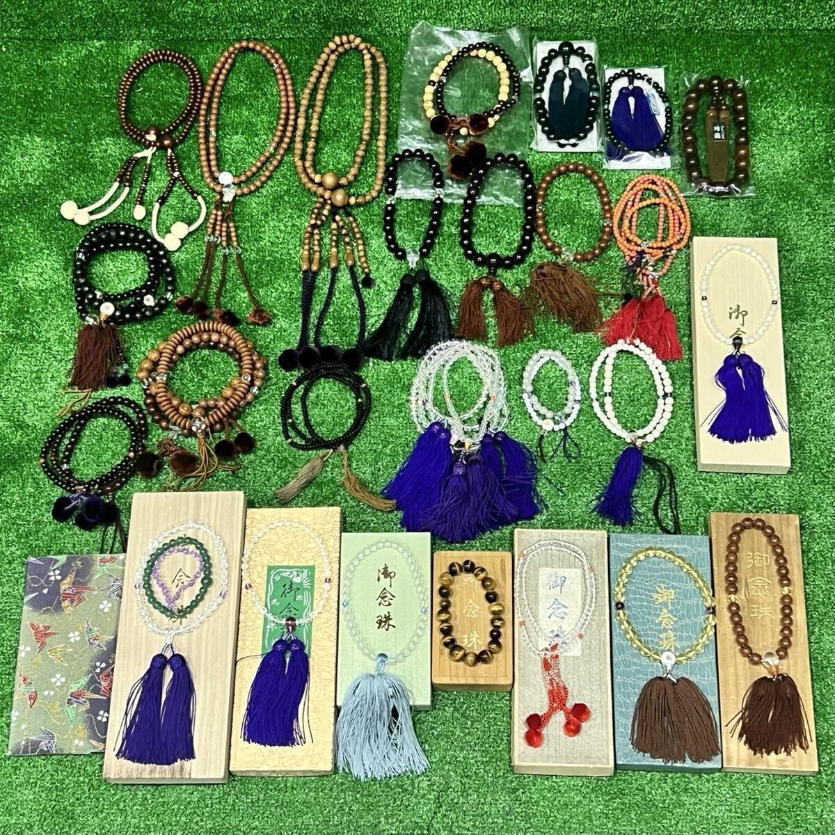 数珠 念珠 まとめて まとめ売り 木製 黄水晶？ 虎眼石 本水晶？ 霧水晶 黒瑪瑙？ 砂金石？ など 現状品(A191)