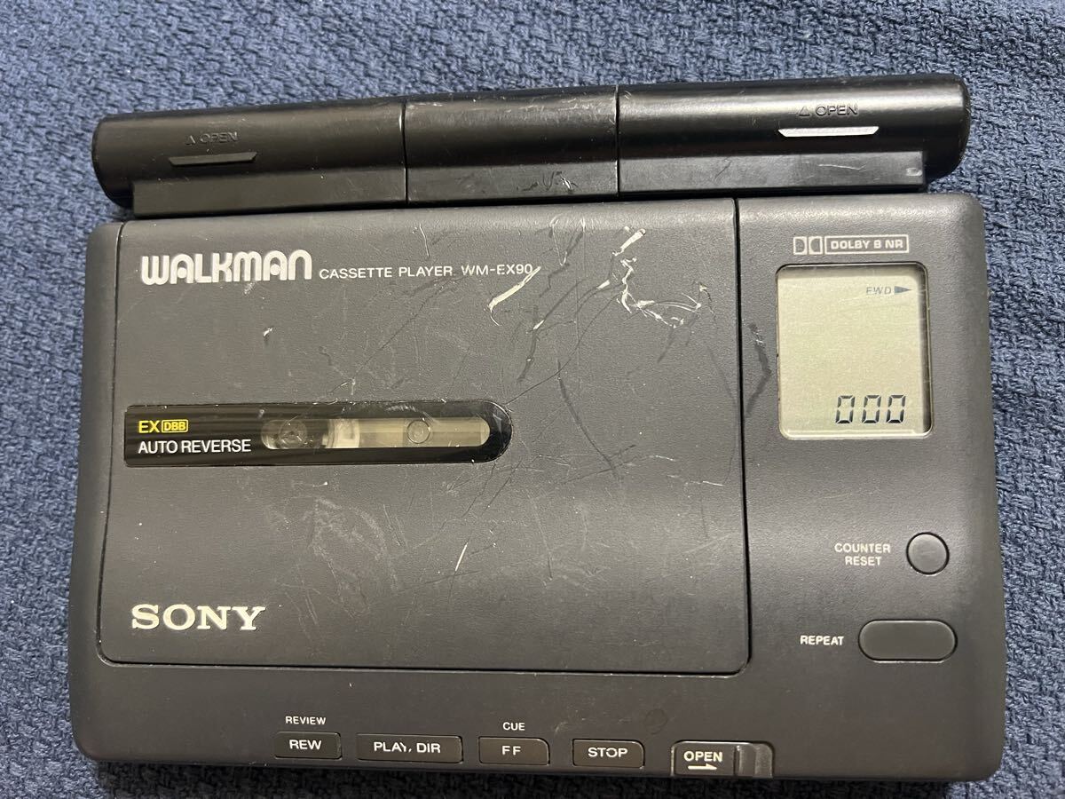 1円スタート SONY WALKMAN WM-EX90 カセットプレーヤー Made in Japan 液晶表示確認済み 動作不良 ジャンク 部品取り 送料無料 WALKMAN