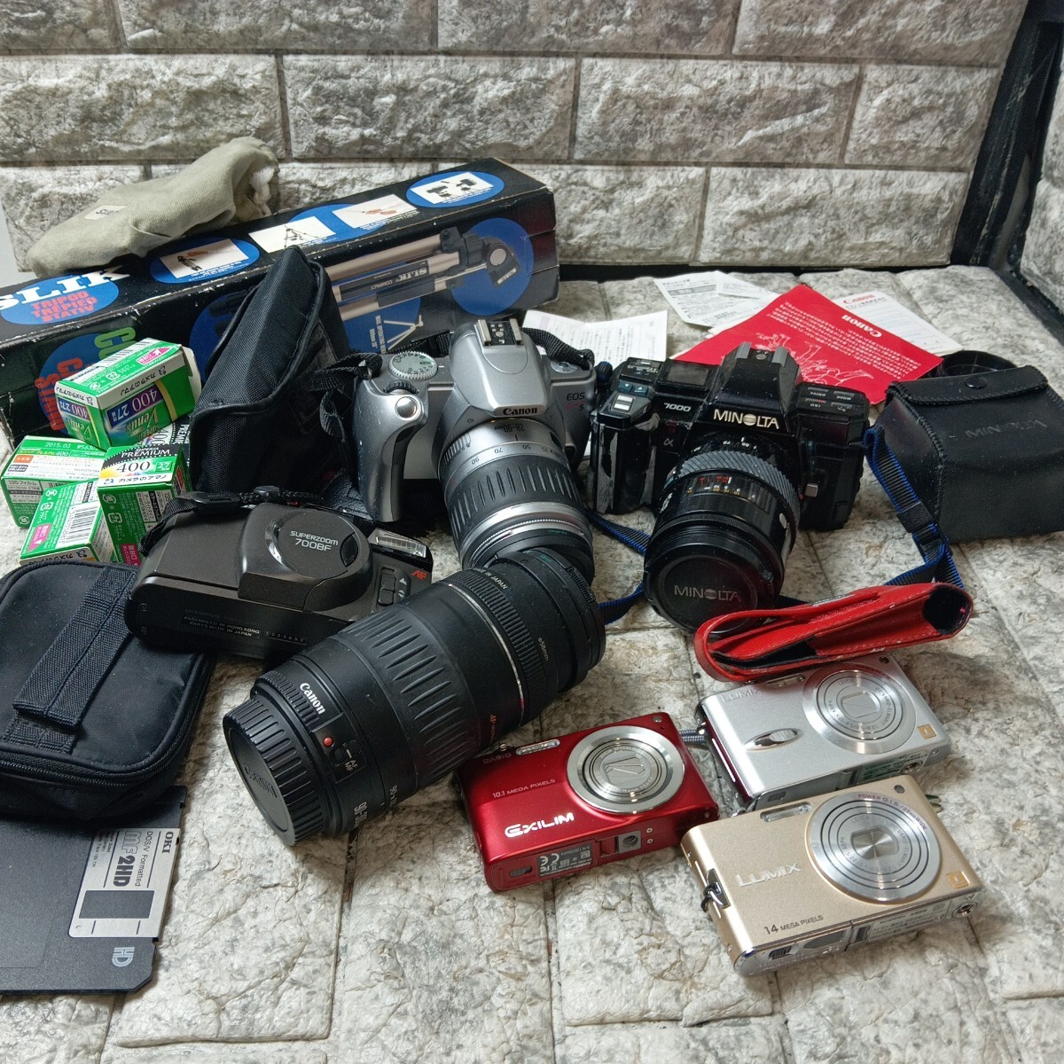 A08c1 canon.eos 5 lumix exilim casio. デジカメ まとめ売り