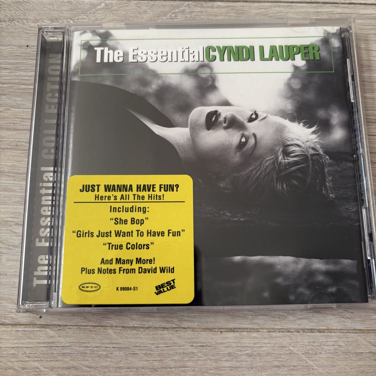 「The Essential CYNDI LAUPER」シンディ・ローパーベスト盤