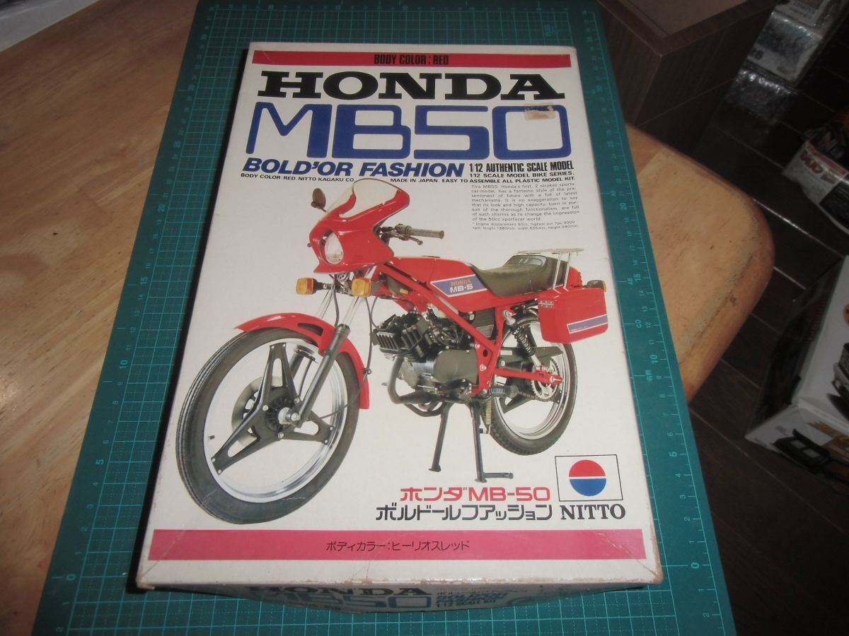 1/12　ホンダ MB-50 ボルドールファッション　ニットー 日東科学　HONDA　BOLD’OR FASHION　ヒーリオスレッド