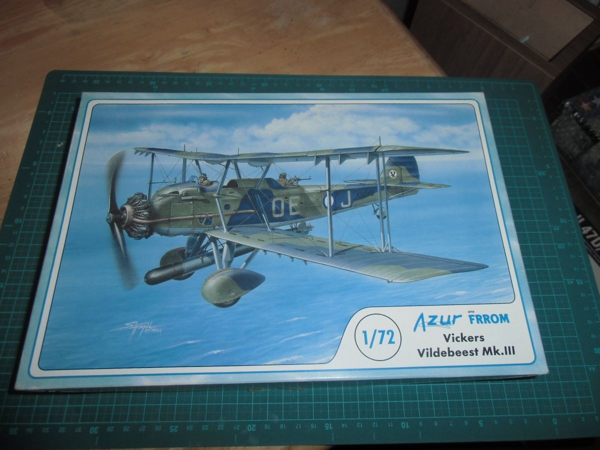1/72　ビッカース ヴィルドビーストMk.Ⅲ RAFイギリス空軍複葉雷撃機　アズール AZUR FR017　Vickers Vildebeest