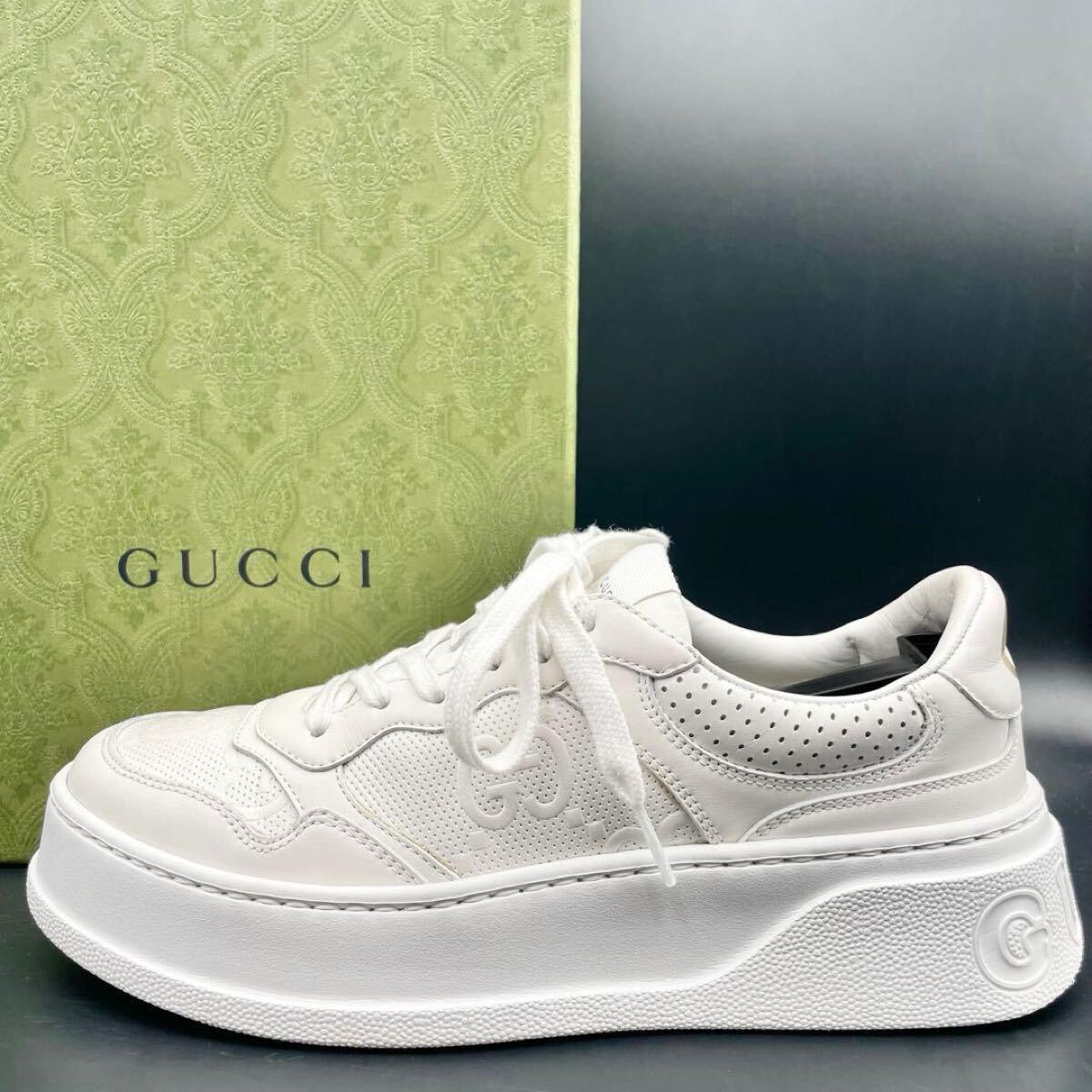 1円【美品 25年製】GUCCI グッチ ジャンボGG エンボス パンチング チャンキー レザー メンズ スニーカー シューズ 靴 白 ホワイト 25cm相当