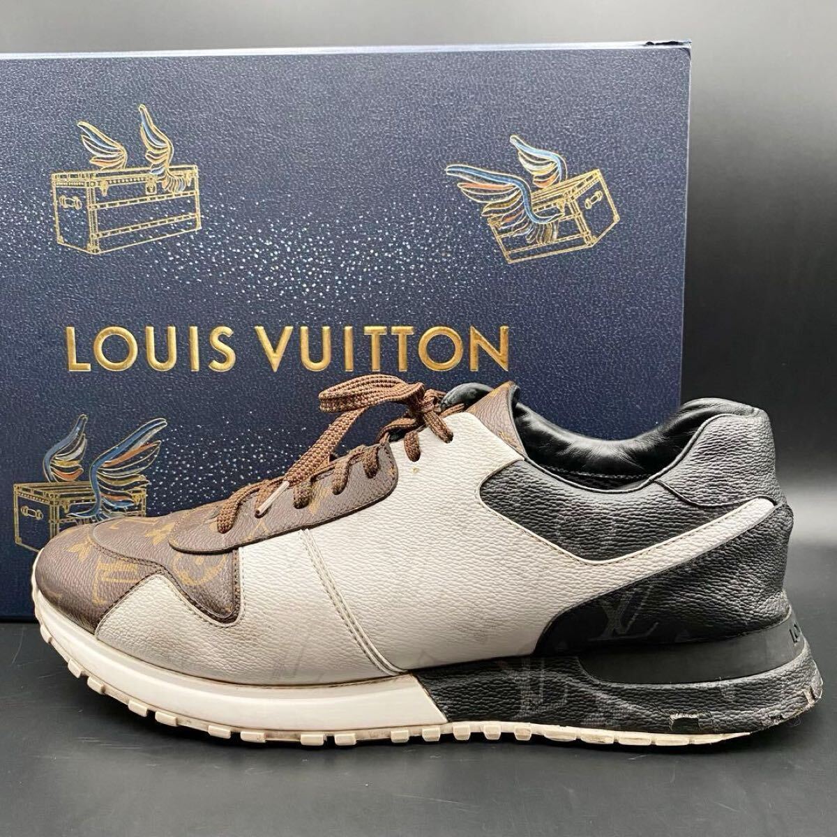 1円【王者の風格】LOUIS VUITTON ルイヴィトン ランアウェイ スニーカー モノグラム ロゴ メンズ レザー ブラウン ホワイト 茶色 28cm相当