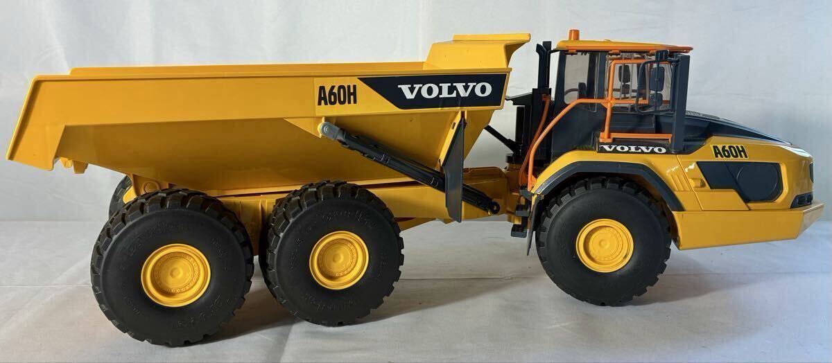 1円〜⑨ Y1６【現状品】BRUDER ドイツ製　ブルーダー社　プロシリーズ　Volvo ハウラー A60H ダンプトラック 　働く車おもちゃ　廃盤