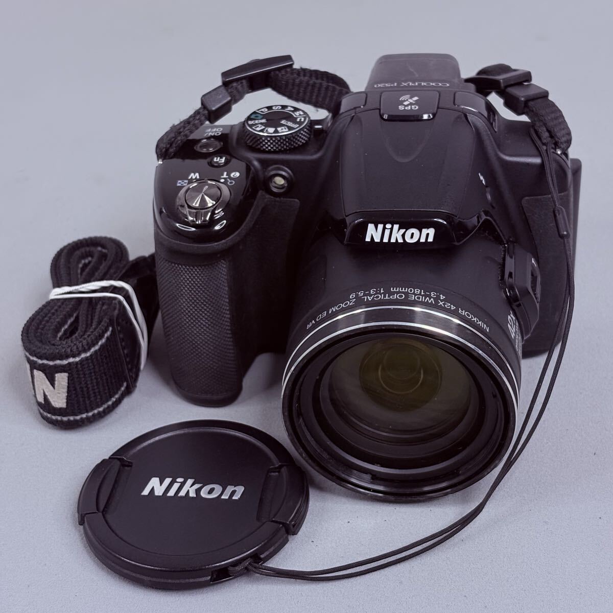 Nikon ニコン COOLPIX クールピクス P520 コンパクトデジタルカメラ コンデジ ブラック