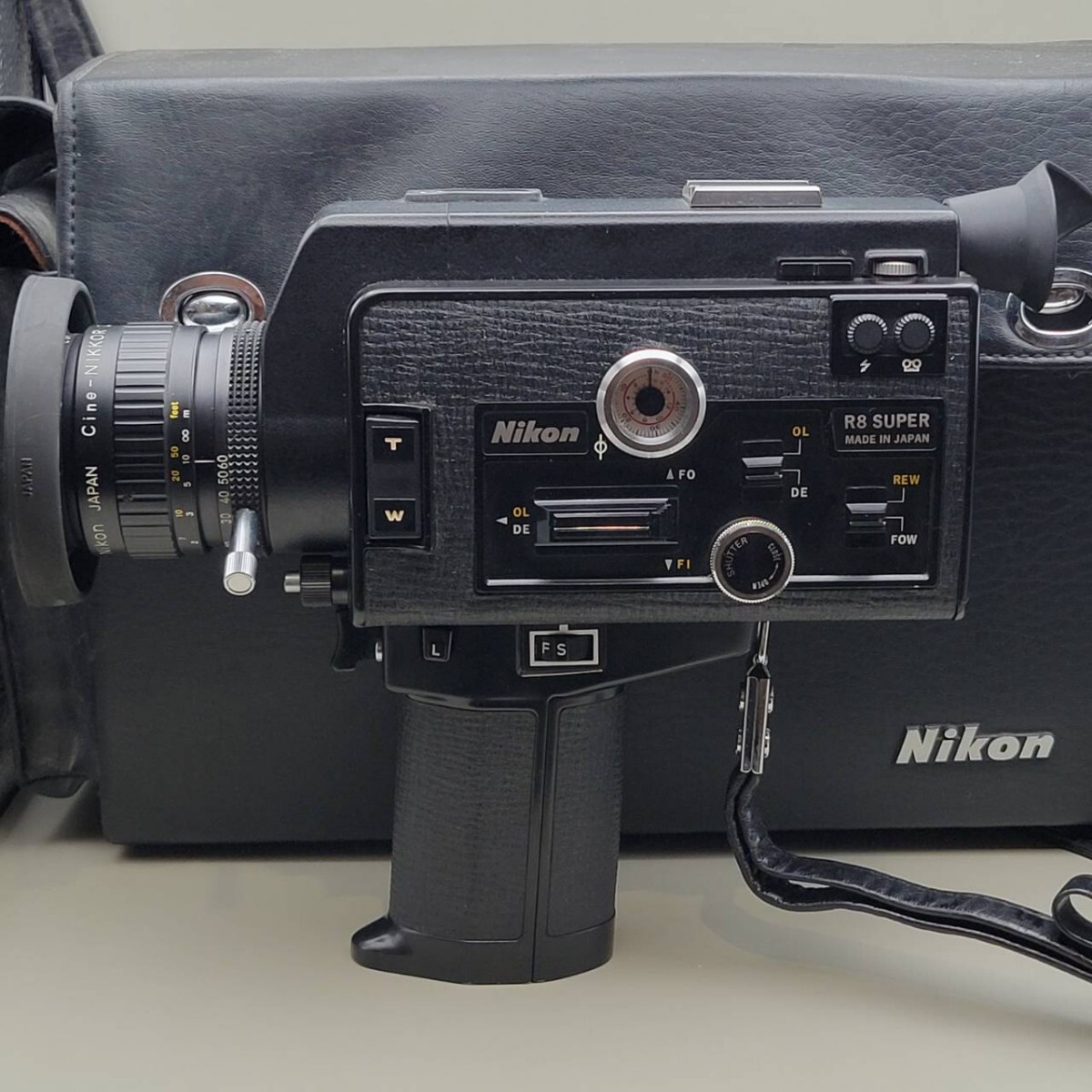 １円スタート #550 NIKON R8 SUPER ビデオカメラ