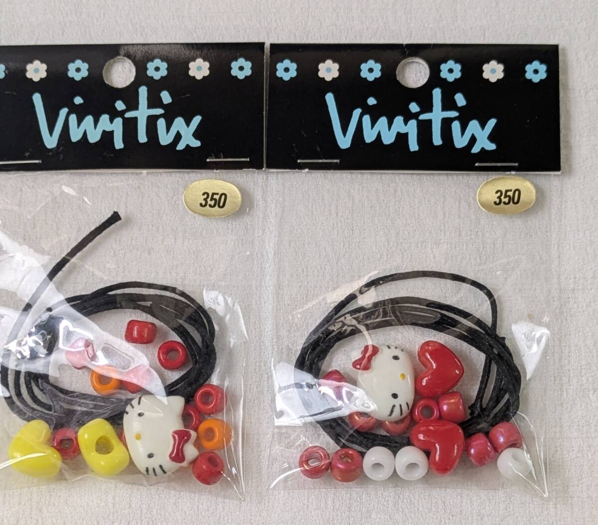 Vivitix ハローキティ　サンリオ　HelloKitty　顔キティ　ビーズ　ハンドメイドセット　MADE IN JAPAN 2個セット