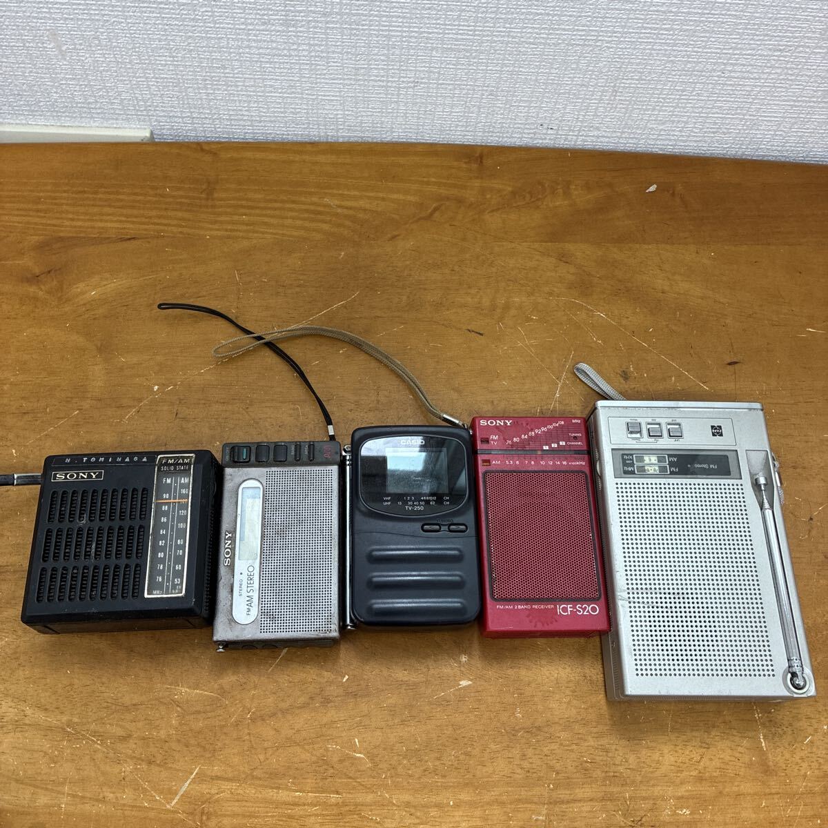 ラジオ 5台セット まとめ売り レトロ ポータブルラジオ sony TFM-3710、SRF-M100、ICF-S20、casio TV-250、National TR-1020 現状品