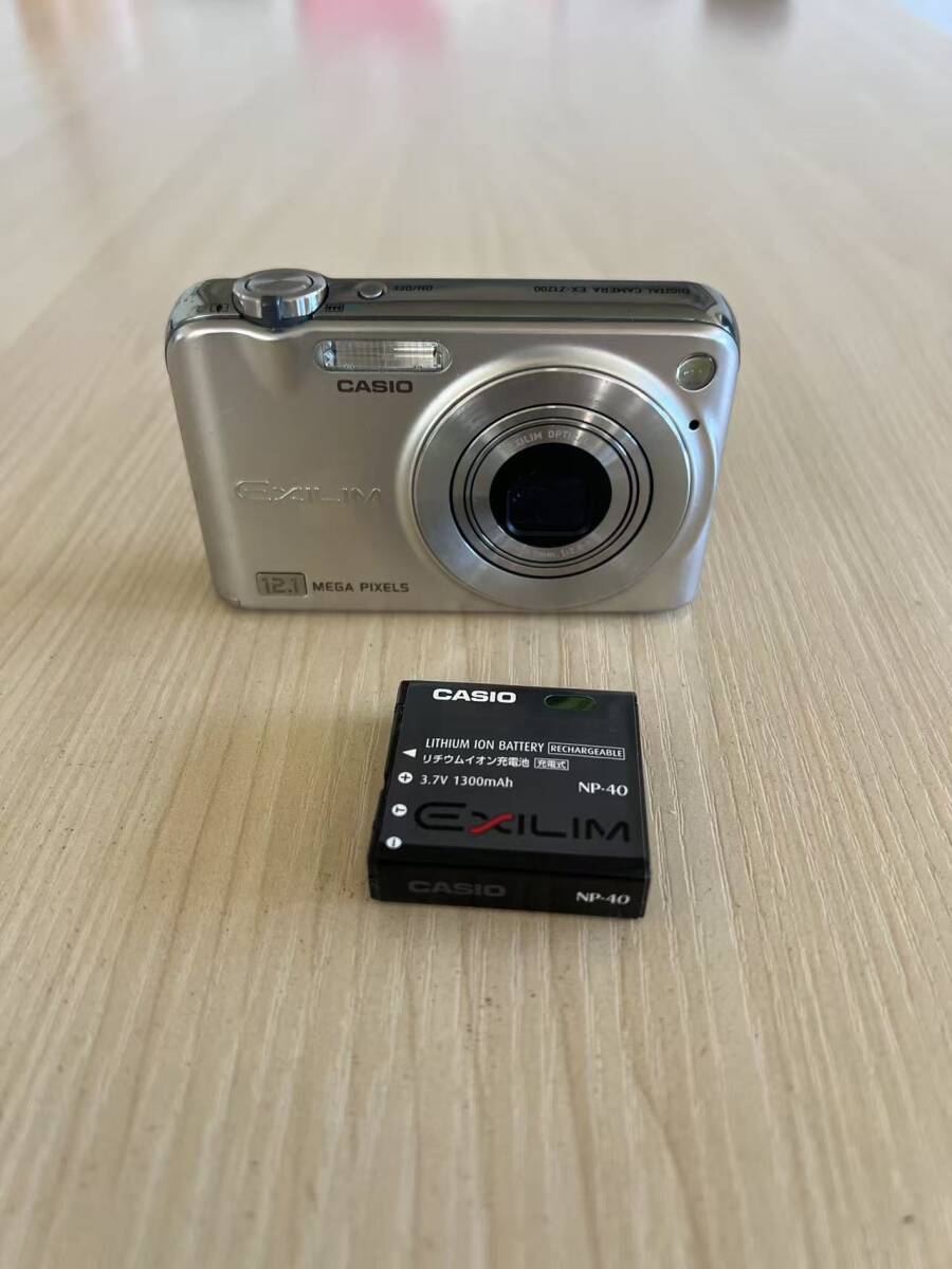 秋田発　CASIO EXILIM EX-Z1200 MEGA PIXELS デコンパクトデジタルカメラ　動作確認済