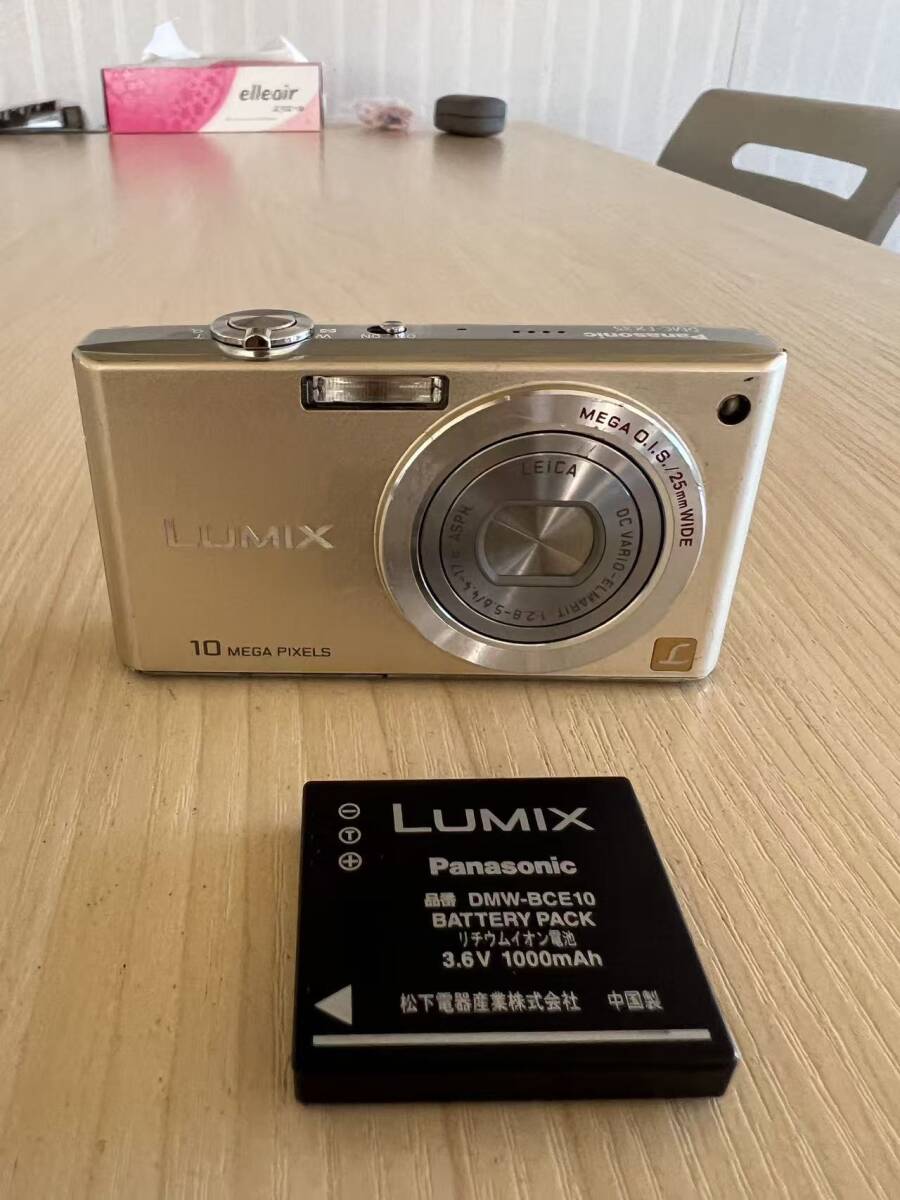 秋田発　Panasonic パナソニック LUMIX DMC-FX35 コンパクトデジタルカメラ　動作確認済