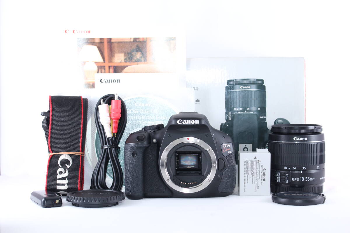 ★極上美品★キャノン CANON EOS KiSS X5 / EF-S 18-55mm F3.5-5.6 IS II ★完動★#D795