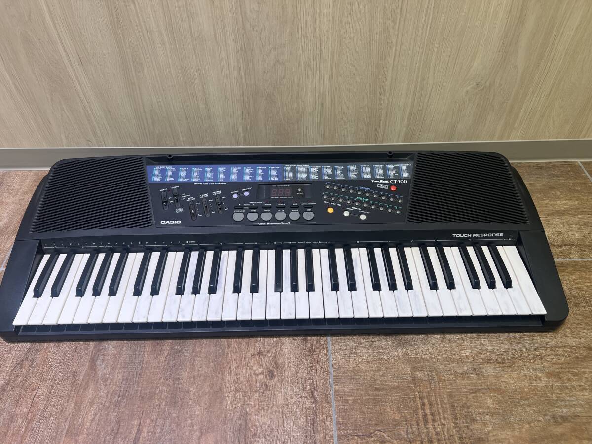 ＃281 CASIO カシオ CT-700 TONEBANK 電子キーボード ピアノ 本体のみ 動作未確認 現状品
