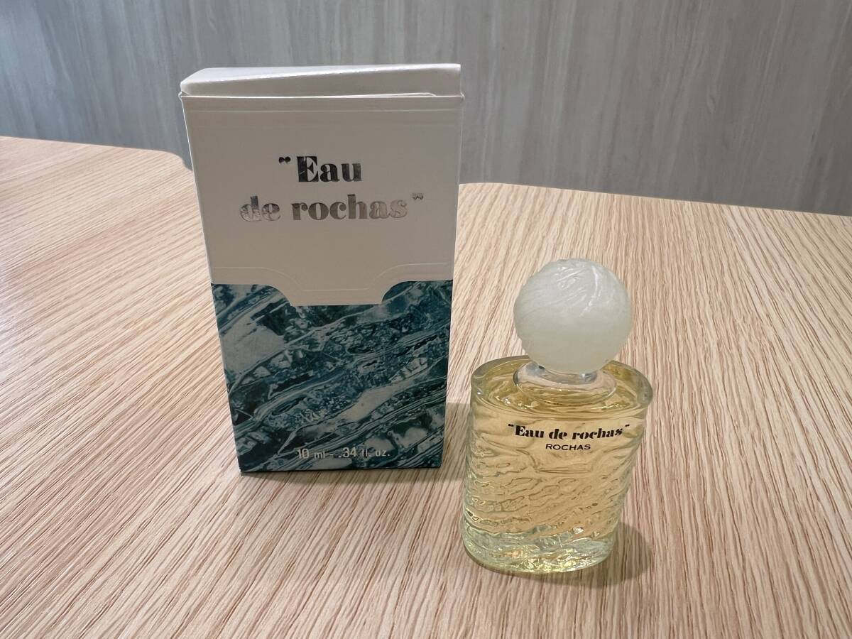 ＃260 Rochas ロシャス オードロシャス 香水 10ml ミニボトル 新品 現状品 長期保管品