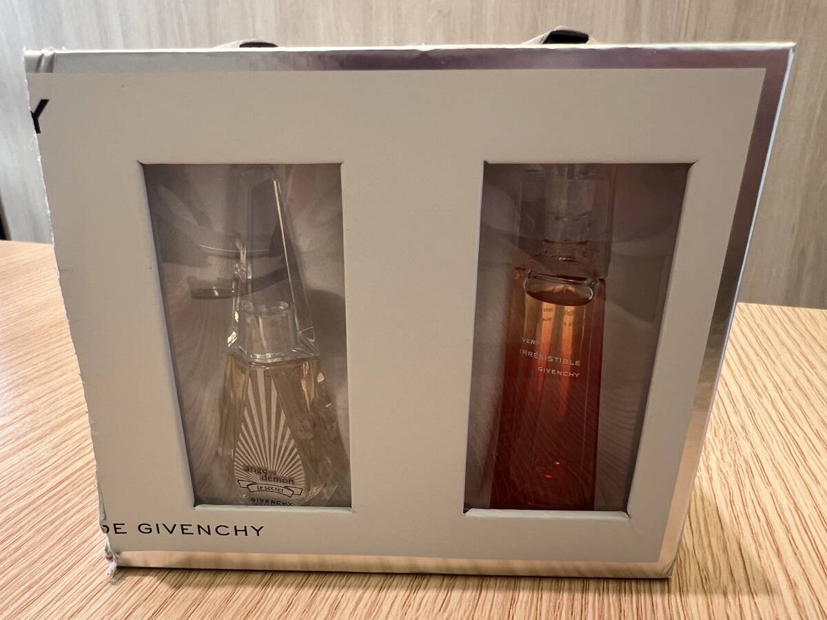 ＃254 ジバンシイ ヴェリィ イレジスティブル 4ml アンジュ デモン シークレット 5ml 香水 ミニ 残量MAX 現状品 2点セット