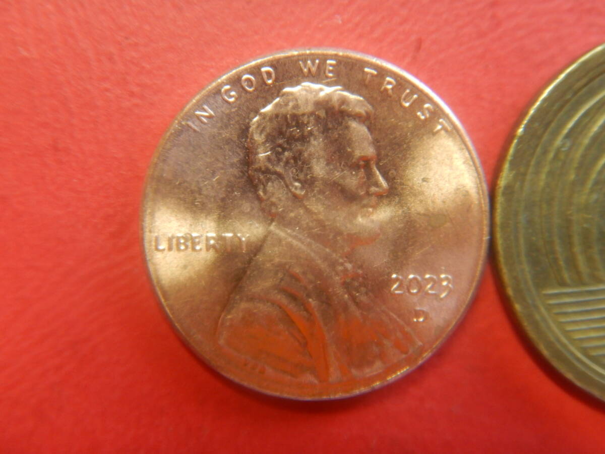 外国・USA／リンカーン１セント銅張り亜鉛貨（2023年D）　260805