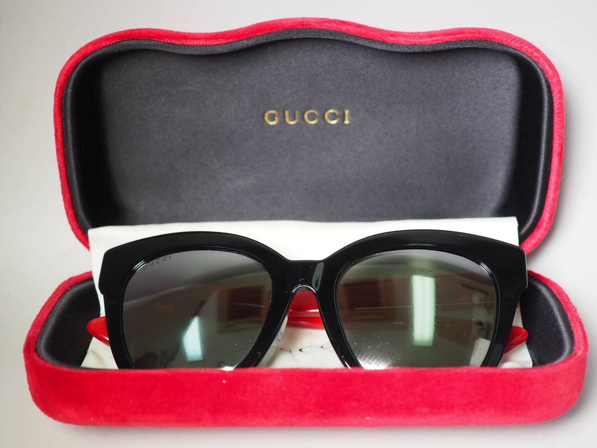 GUCCI グッチ サングラス　ミラーレンズ メガネ 眼鏡 レディース 52□20 145