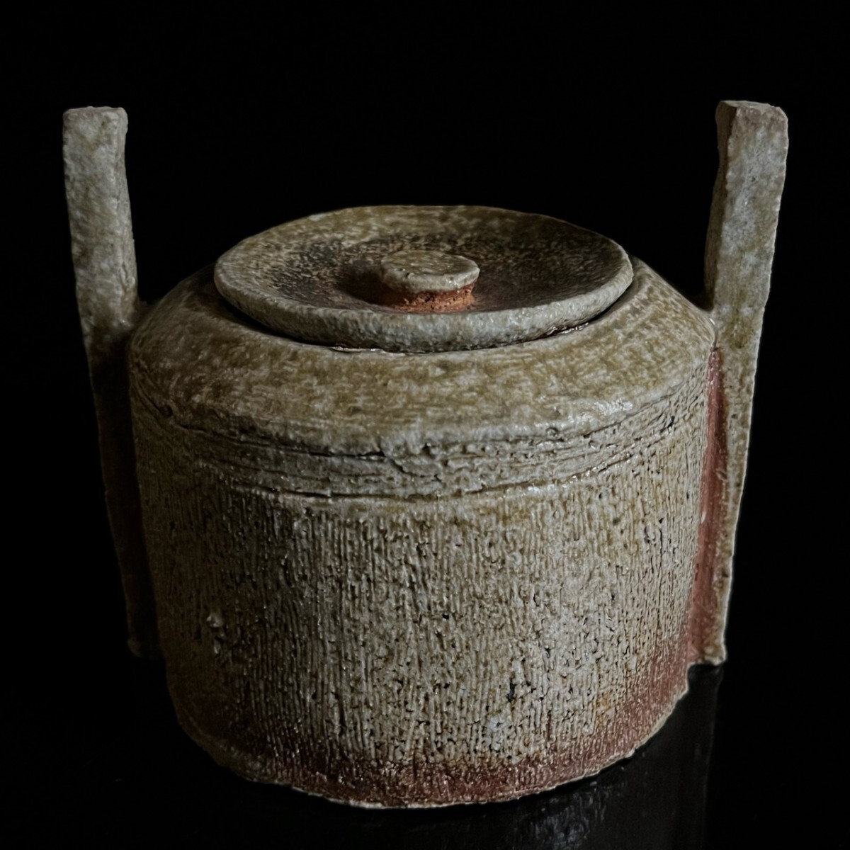 古美術品 信楽焼 在銘 灰釉 耳付水指 13.5cm 時代 珍品 蓋物 唐物骨董[麌]