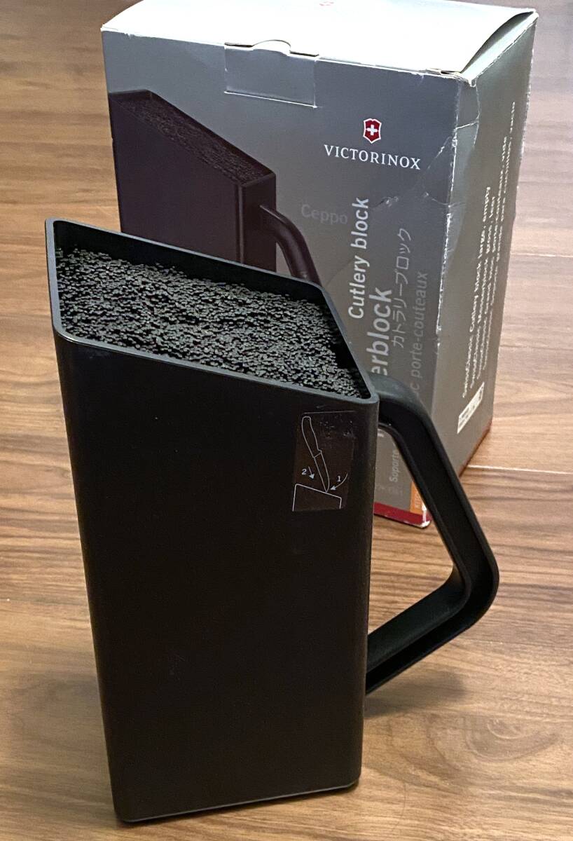 ●VICTORINOX(ビクトリノックス) カトラリーブロック ラージ ブラック 品番・7.7033.03●新品●