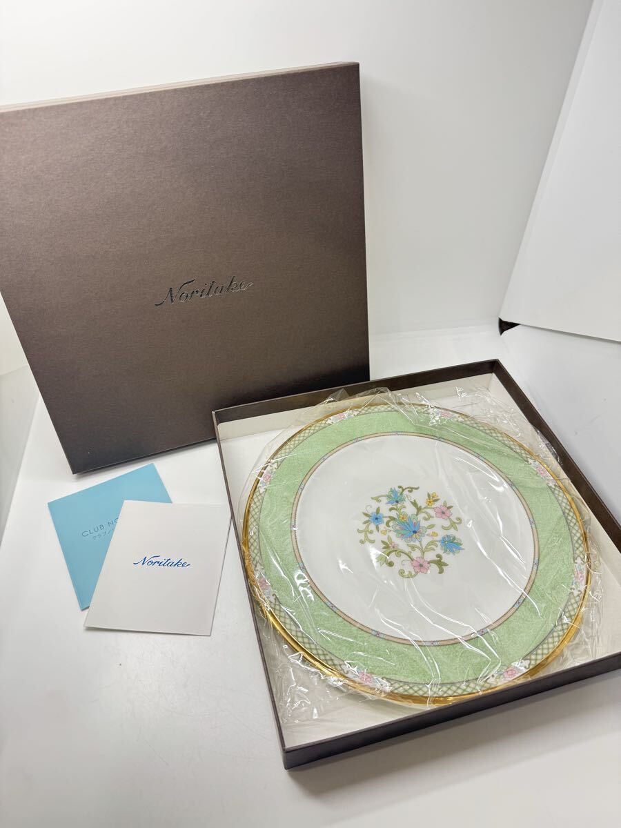 ◇未使用保管品 ノリタケ NORITAKE 日本製 ヨシノ YOSHINO 約22cmプレート グリーン 花模様 金彩 金縁 ブランド食器