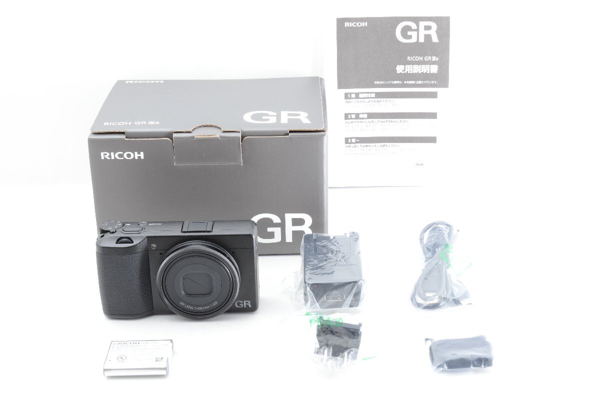 #C549 ★ショット数”２２４”回 新品級！★RICOH GR IIIx リコー