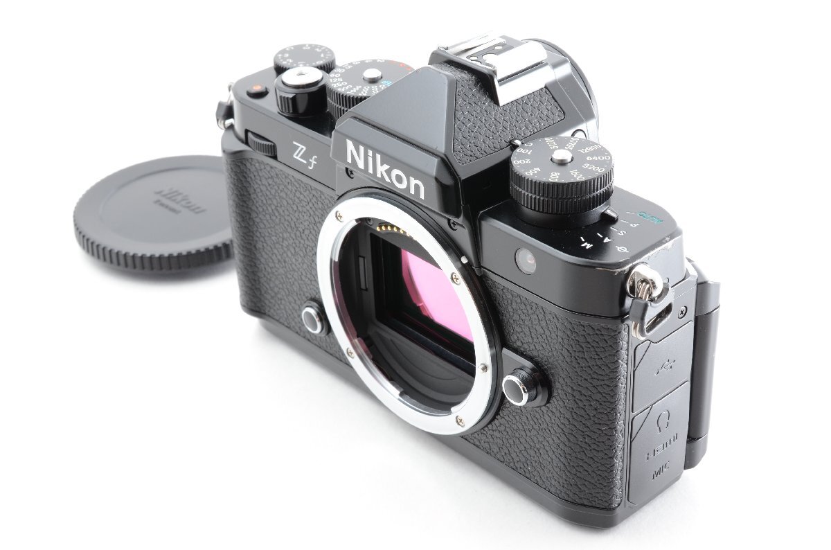 #C568 ★ショット数”３５８８８”回 並品★Nikon Zf ボディ ブラック ニコン